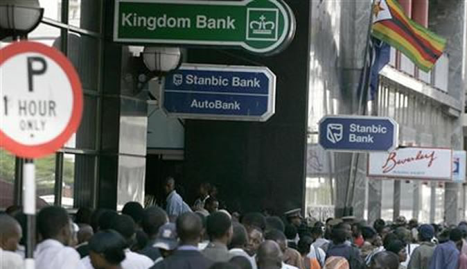 Cash shortage looms, banks planning to limit withdrawals